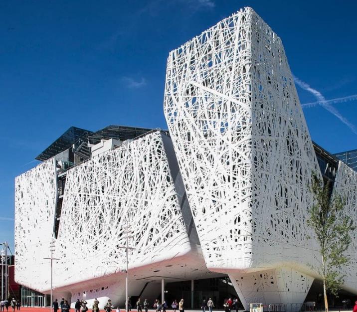 大尺寸GRC板幕墻安裝，必看攻略！