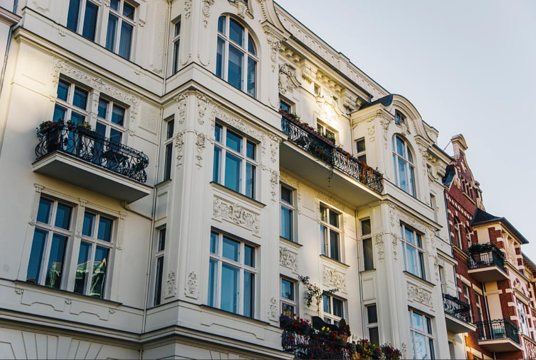 GRC外墻構(gòu)件安裝專家：掌握實用技巧，打造獨特外墻裝飾