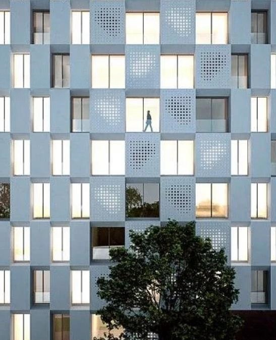 商業(yè)建筑外墻選擇grc掛板安裝的因素：grc外墻掛板廠(chǎng)家